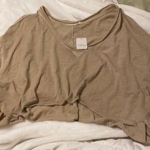 Free People cute cropped tee. Runs oversized.